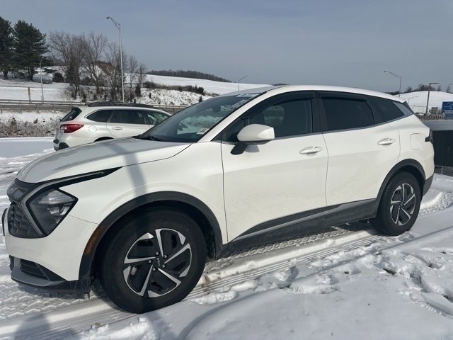 Used 2023 Kia Sportage LX image 27