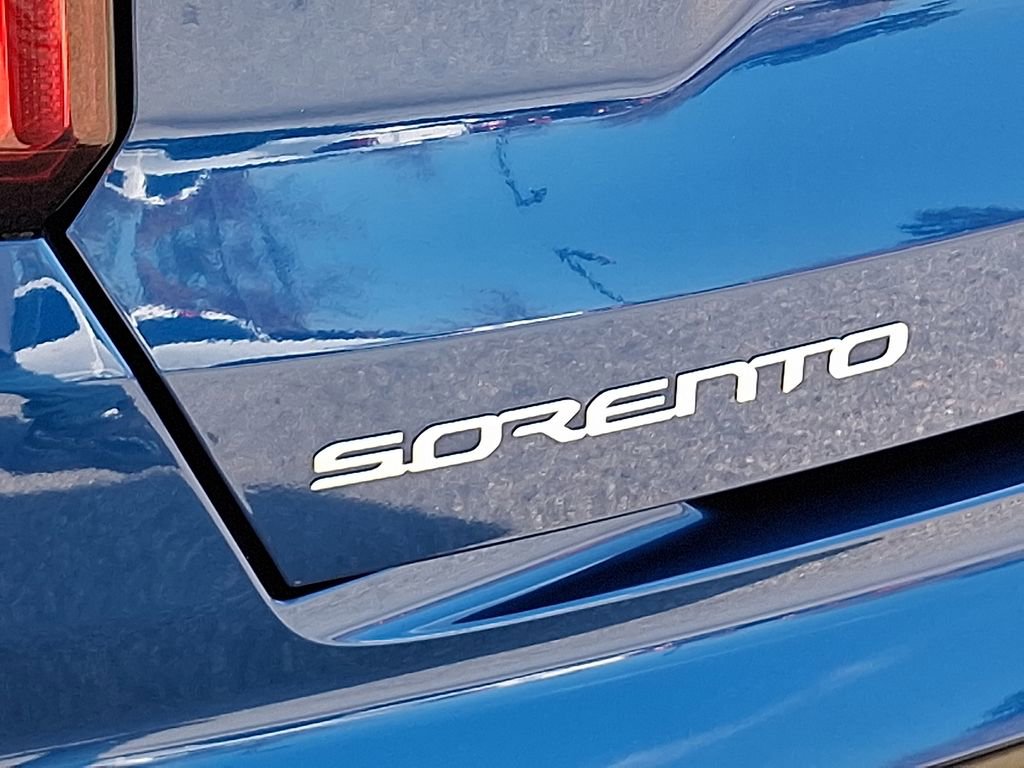 Used 2023 Kia Sorento SX image 35