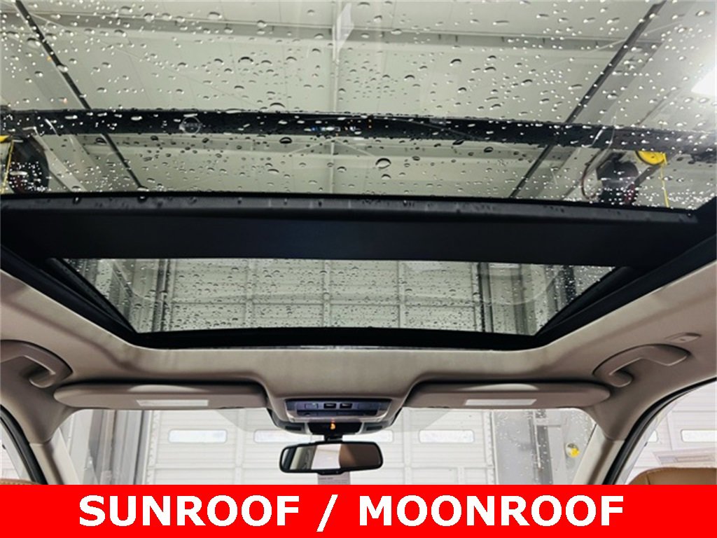 New 2026 Nissan Rogue Platinum image 9