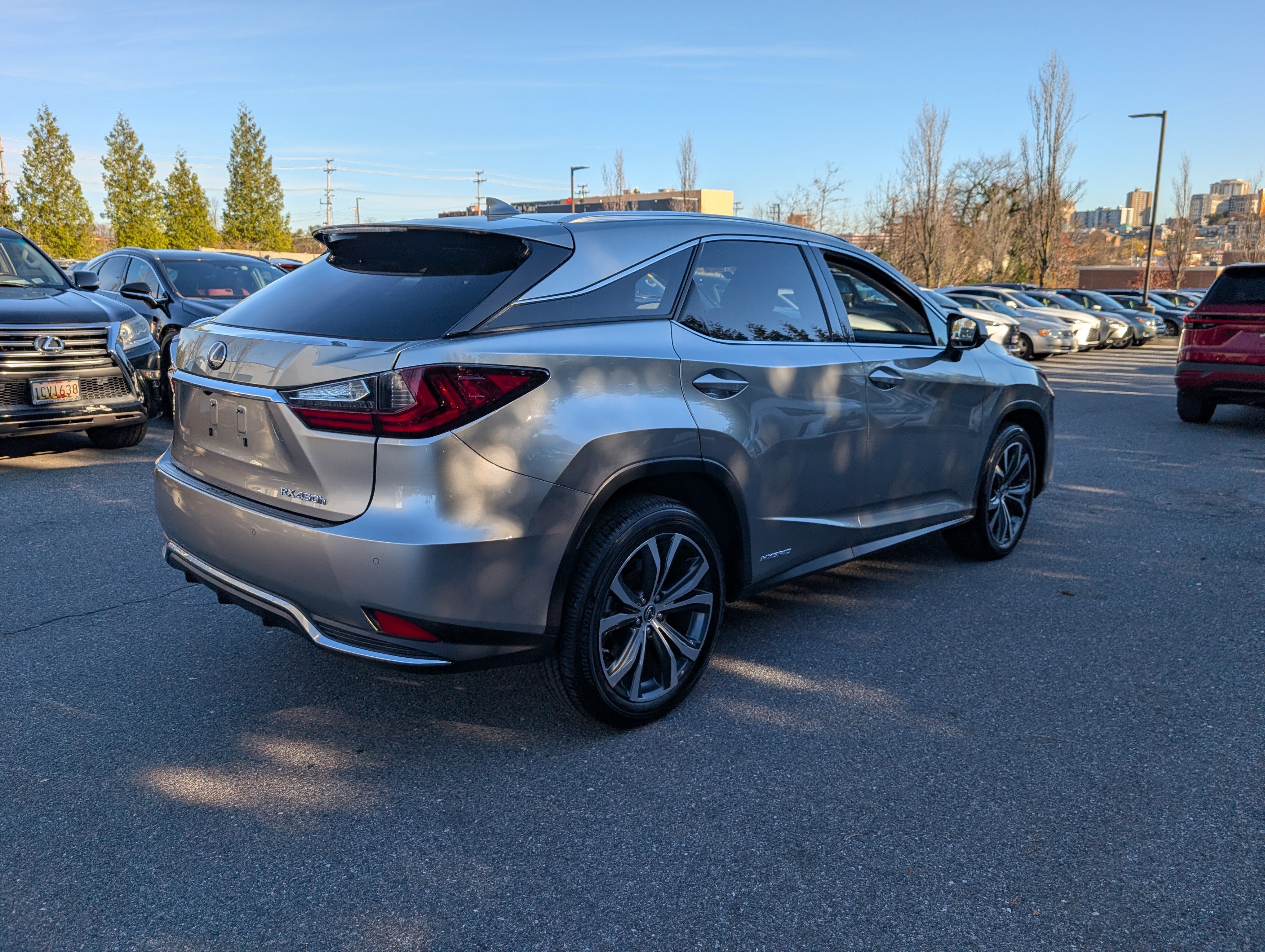 Used 2022 Lexus RX 450h AWD w/ Premium Package image 3
