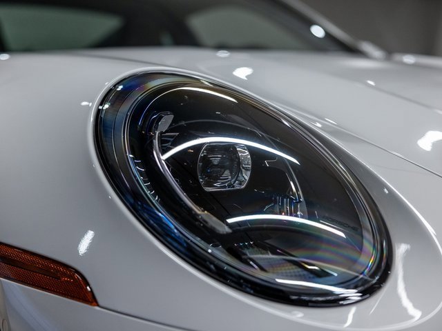 Certified 2025 Porsche 911 Carrera image 10