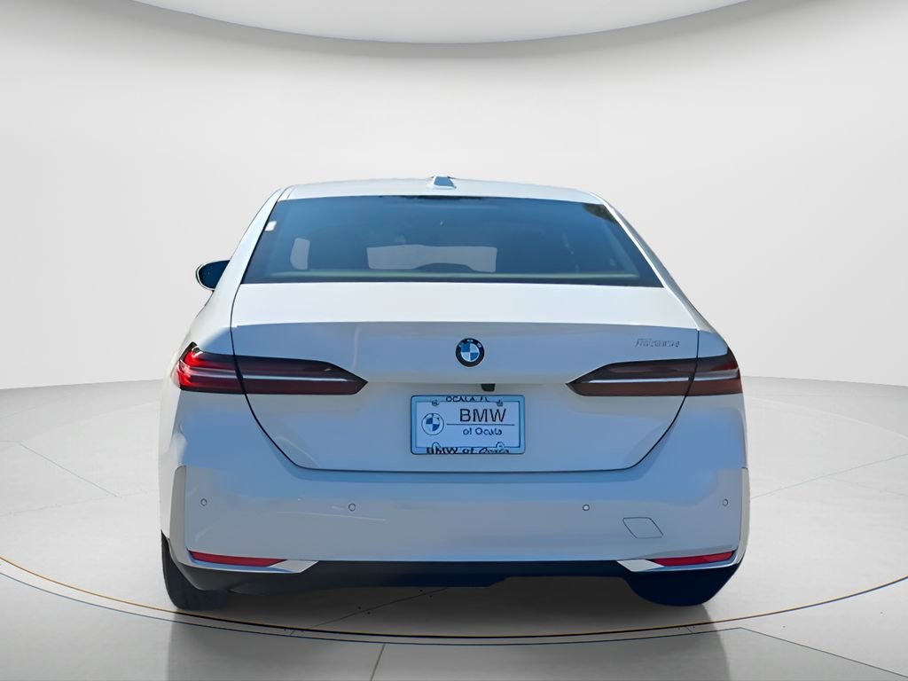 New 2026 BMW 530i w/ Premium Package image 7