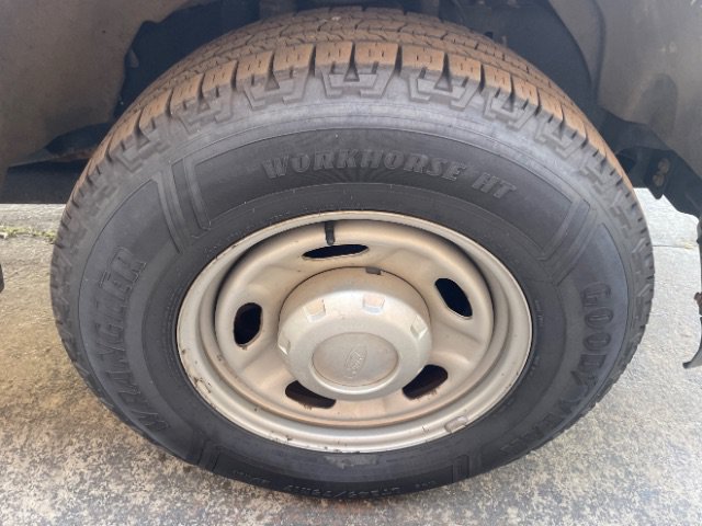 Used 2018 Ford F350 XL w/ Power Equipment Group RWD image 16