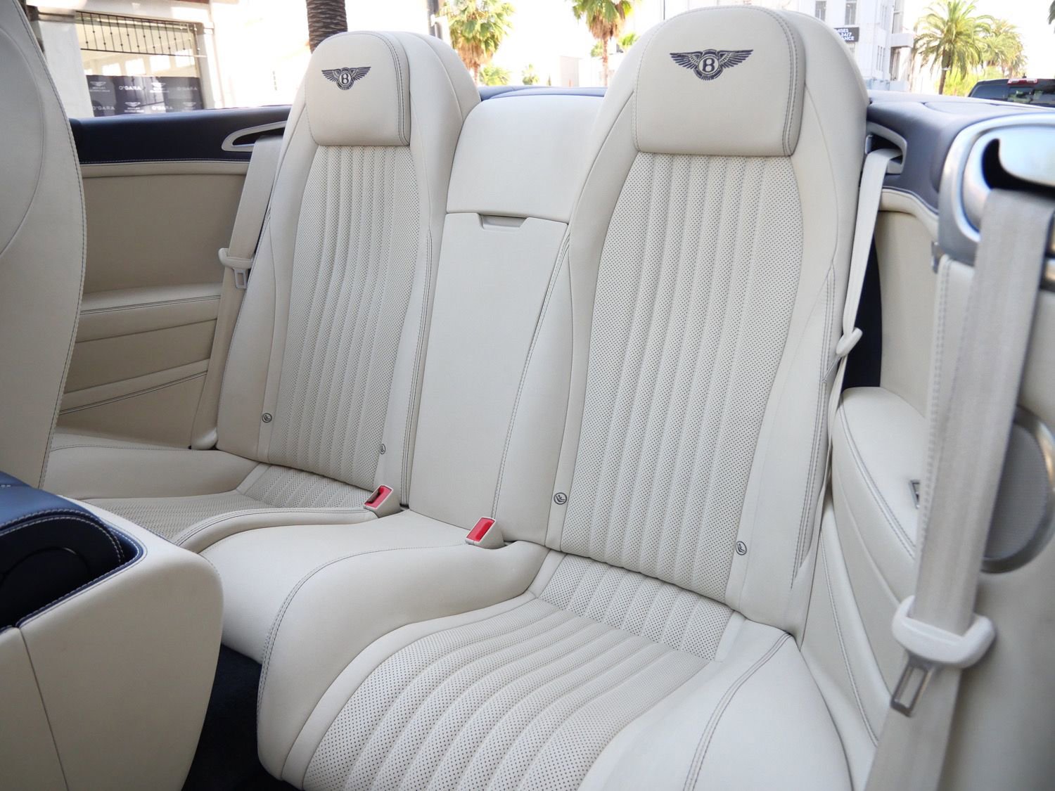 Used 2017 Bentley Continental GT image 20