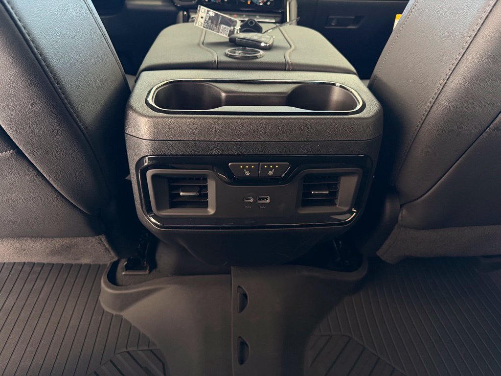 New 2026 GMC Sierra 1500 AT4 w/ LPO, Black Badging Package AWD/4WD image 22