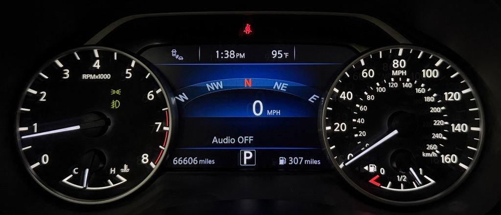Used 2017 Nissan Murano Platinum w/ Platinum Technology Package AWD/4WD image 17