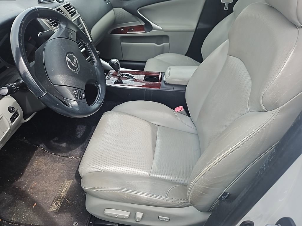 Used 2006 Lexus IS 250 AWD image 4
