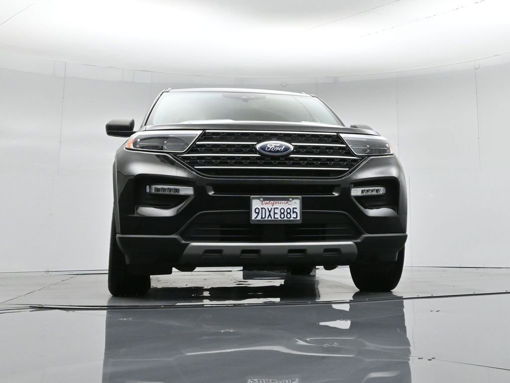 Used 2022 Ford Explorer XLT w/ Equipment Group 202A image 50