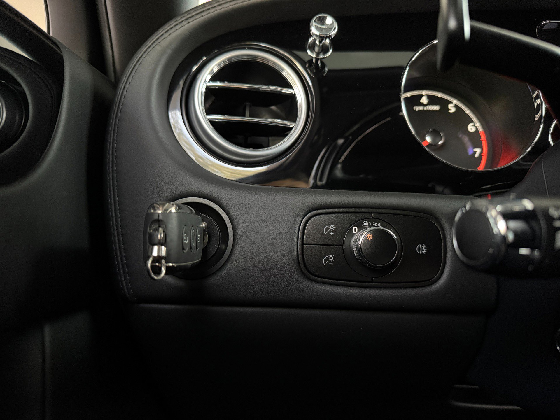 Used 2009 Bentley Flying Spur Flying Spur Speed image 37