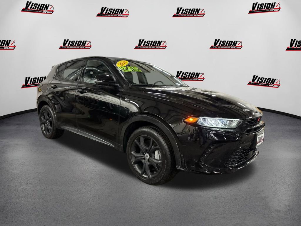 Used 2024 Dodge Hornet R/T Plus w/ Tech Pack Plus w/o Parking image 3