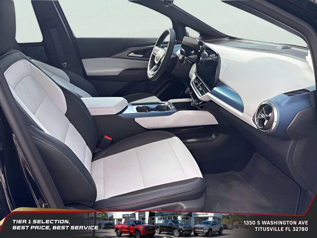 Used 2025 Chevrolet Equinox EV LT image 15