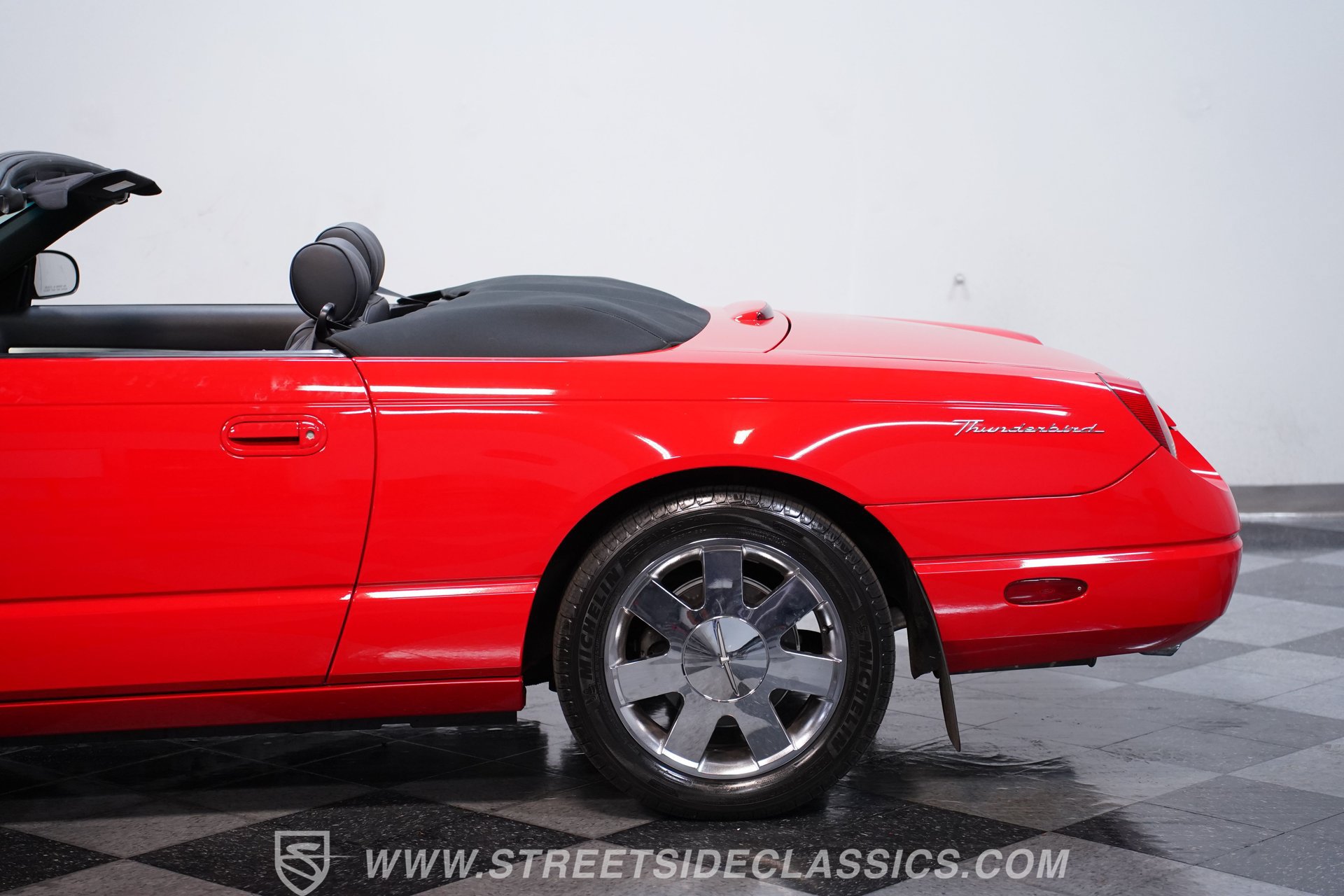 Used 2003 Ford Thunderbird RWD image 20