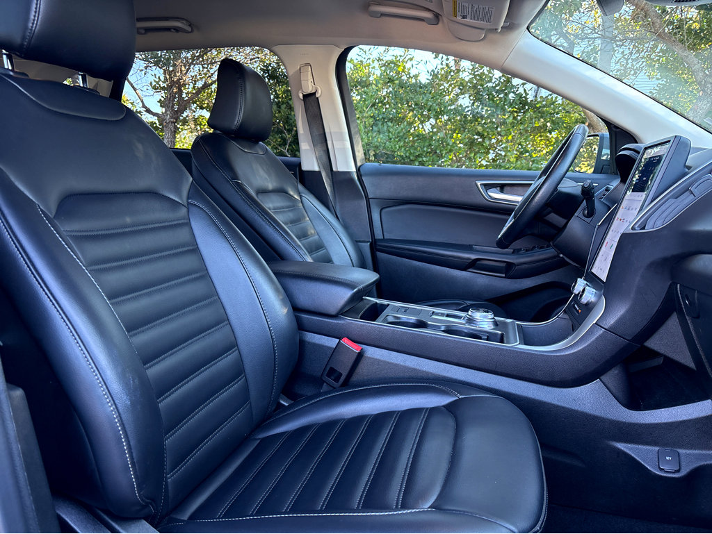 Used 2023 Ford Edge SEL AWD/4WD image 10