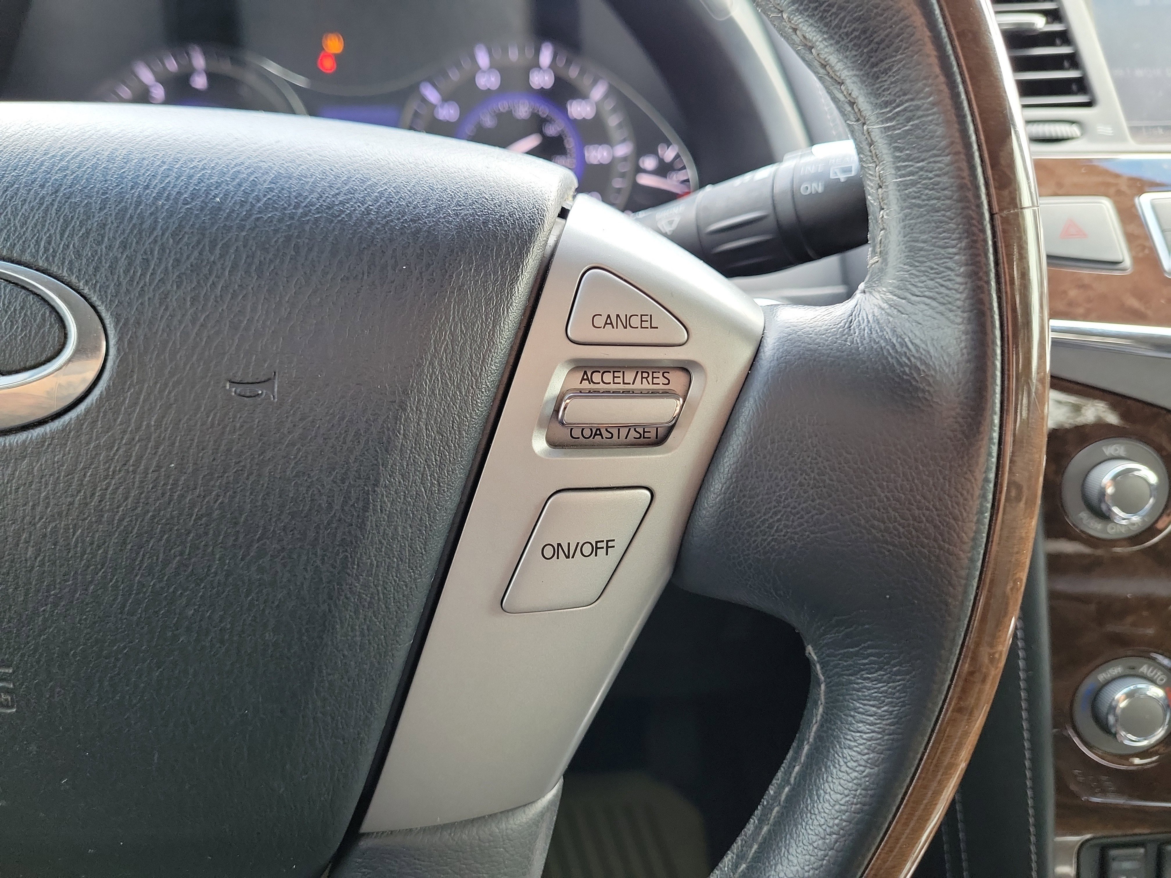 Used 2017 INFINITI QX80 2WD image 29