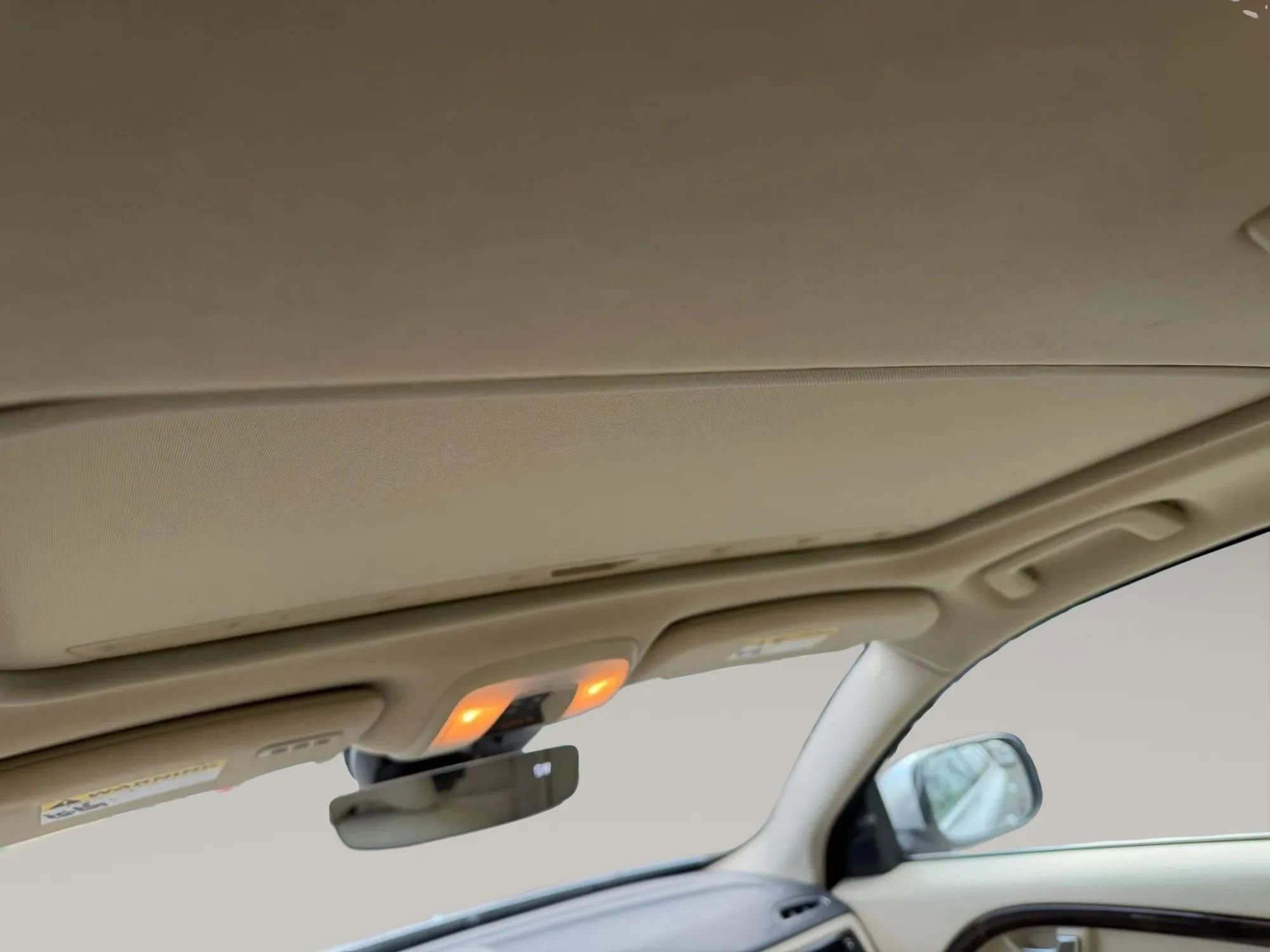 Used 2015 Volvo XC70 T5 Premier FWD image 11