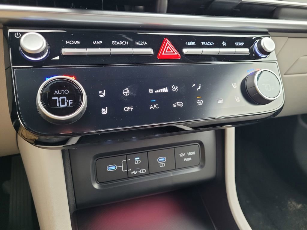 New 2025 Hyundai Tucson Limited image 10