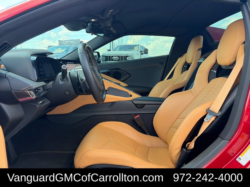 Used 2025 Chevrolet Corvette Z06 w/ Stealth Interior Trim Package RWD image 31