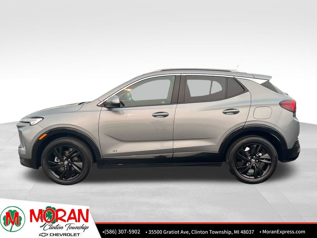 Used 2025 Buick Encore GX Sport Touring w/ Comfort Package FWD image 3