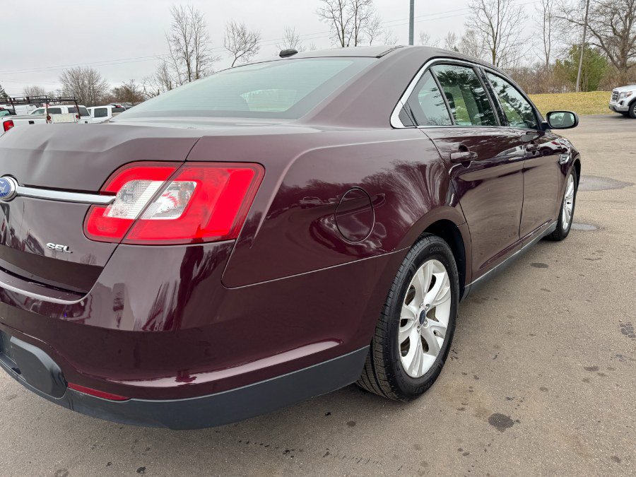 Used 2011 Ford Taurus SEL FWD image 11