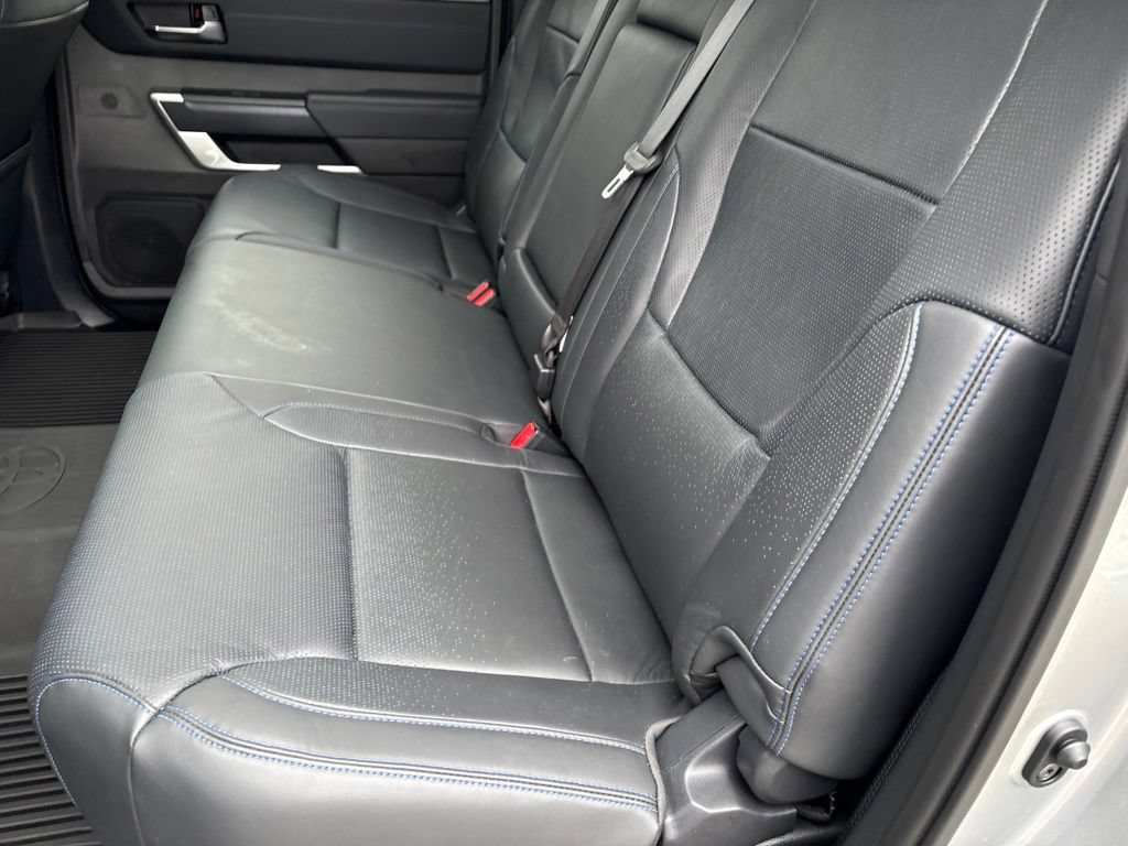 Used 2025 Toyota Tundra Platinum AWD/4WD image 11