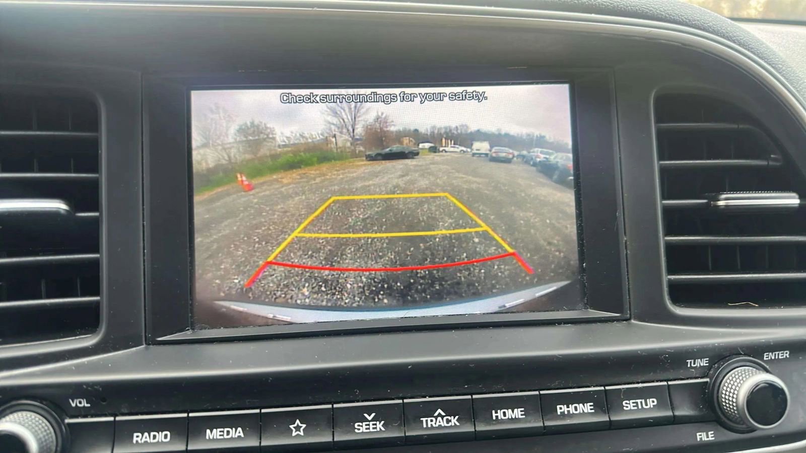 Used 2019 Hyundai Elantra SEL image 25