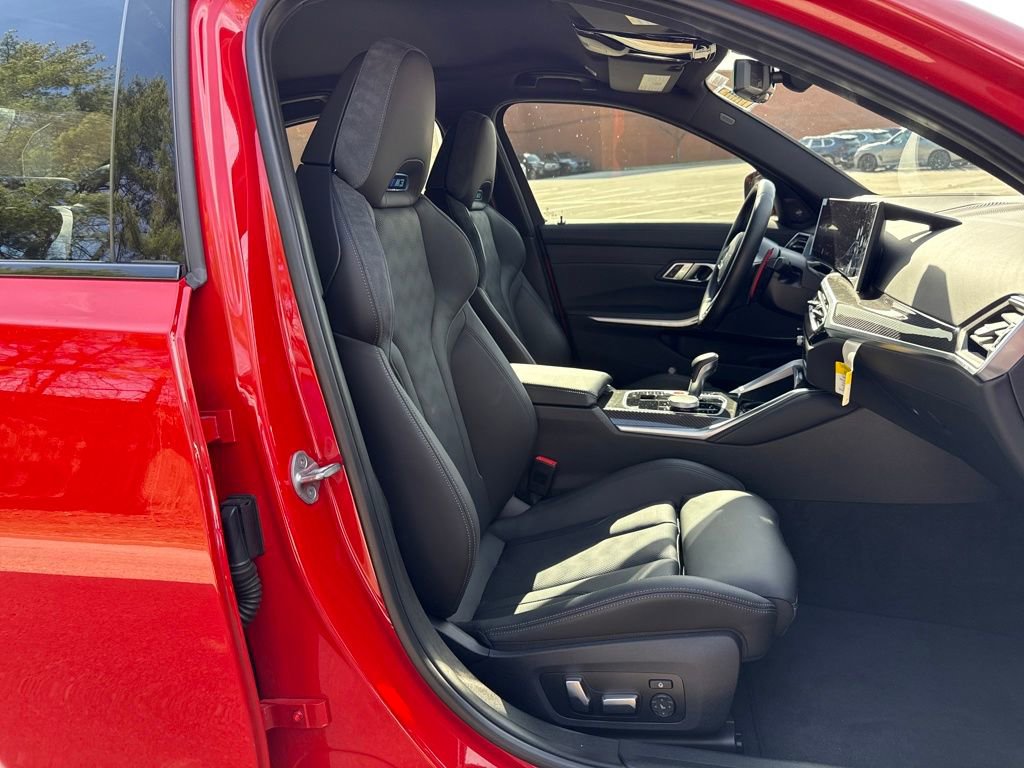 Used 2023 BMW M3 Competition w/ M Carbon Exterior Package image 30