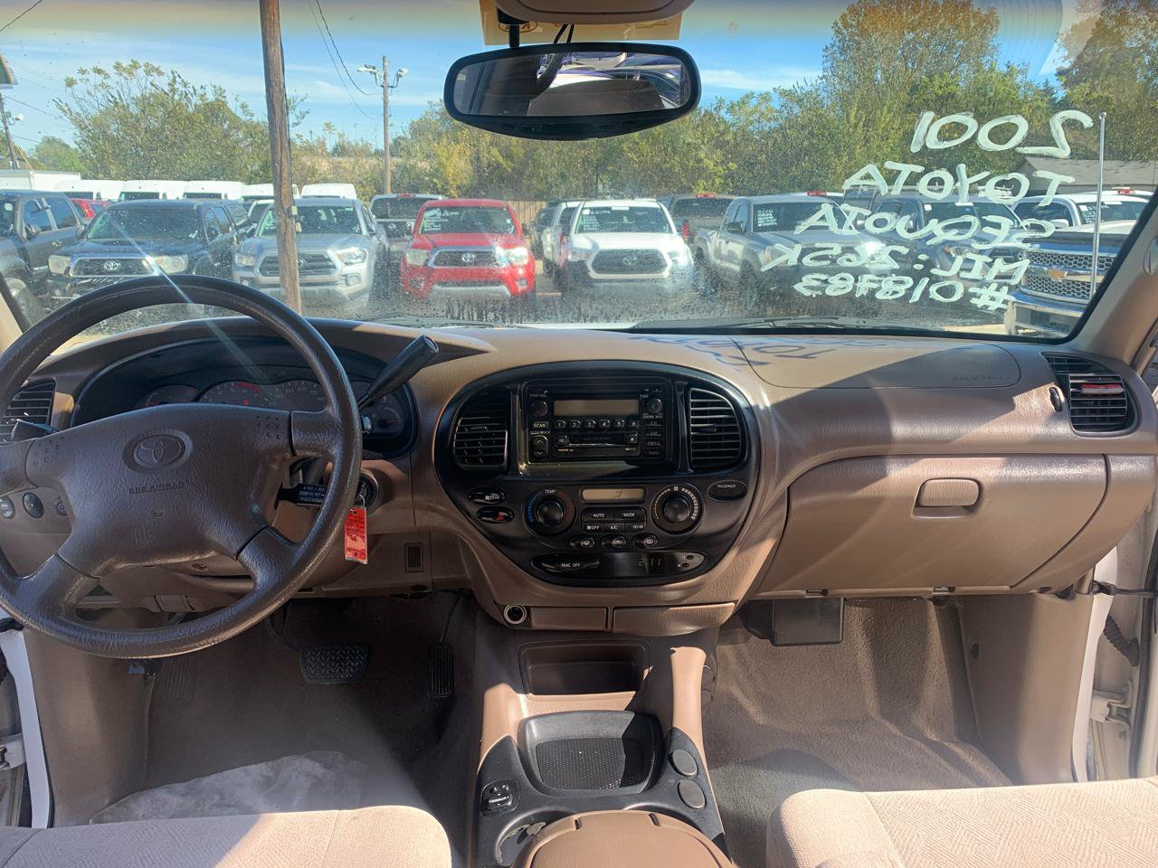 Used 2001 Toyota Sequoia SR5 RWD image 23