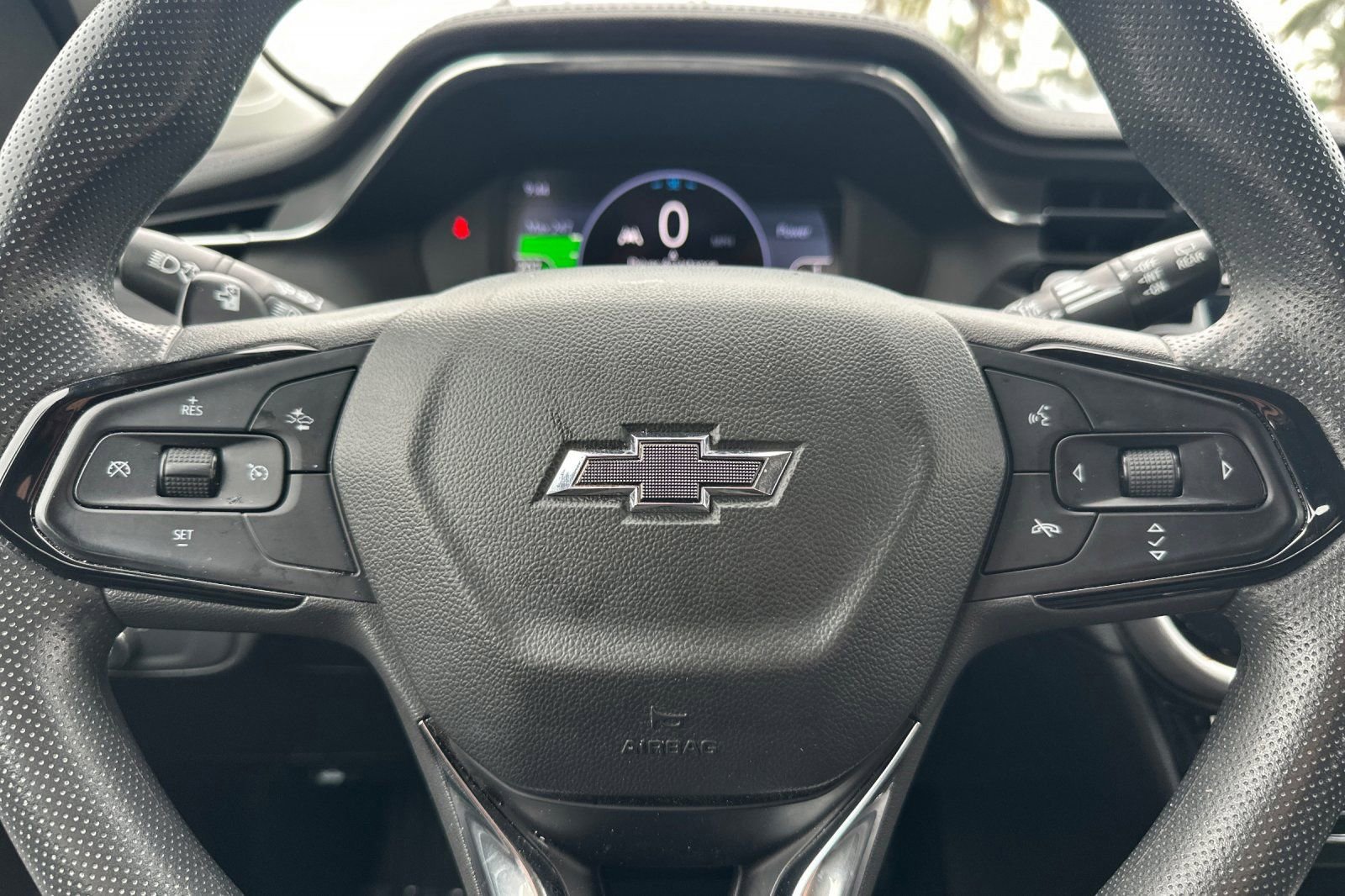 Used 2023 Chevrolet Bolt EUV LT FWD image 23