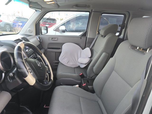 Used 2011 Honda Element EX image 4