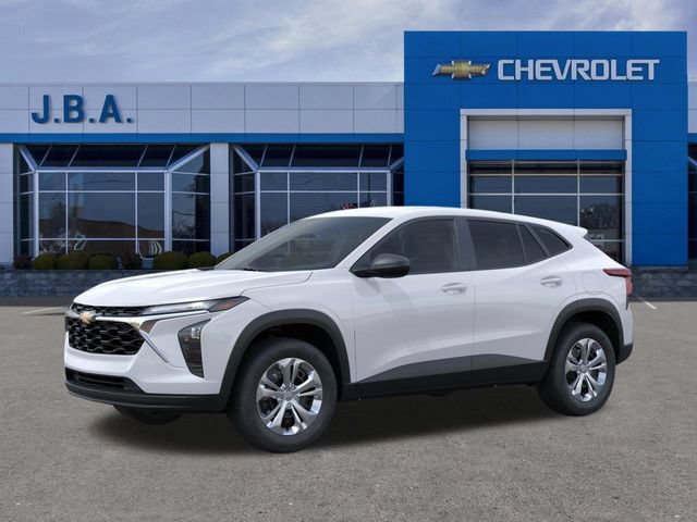 New 2026 Chevrolet Trax LS FWD image 2