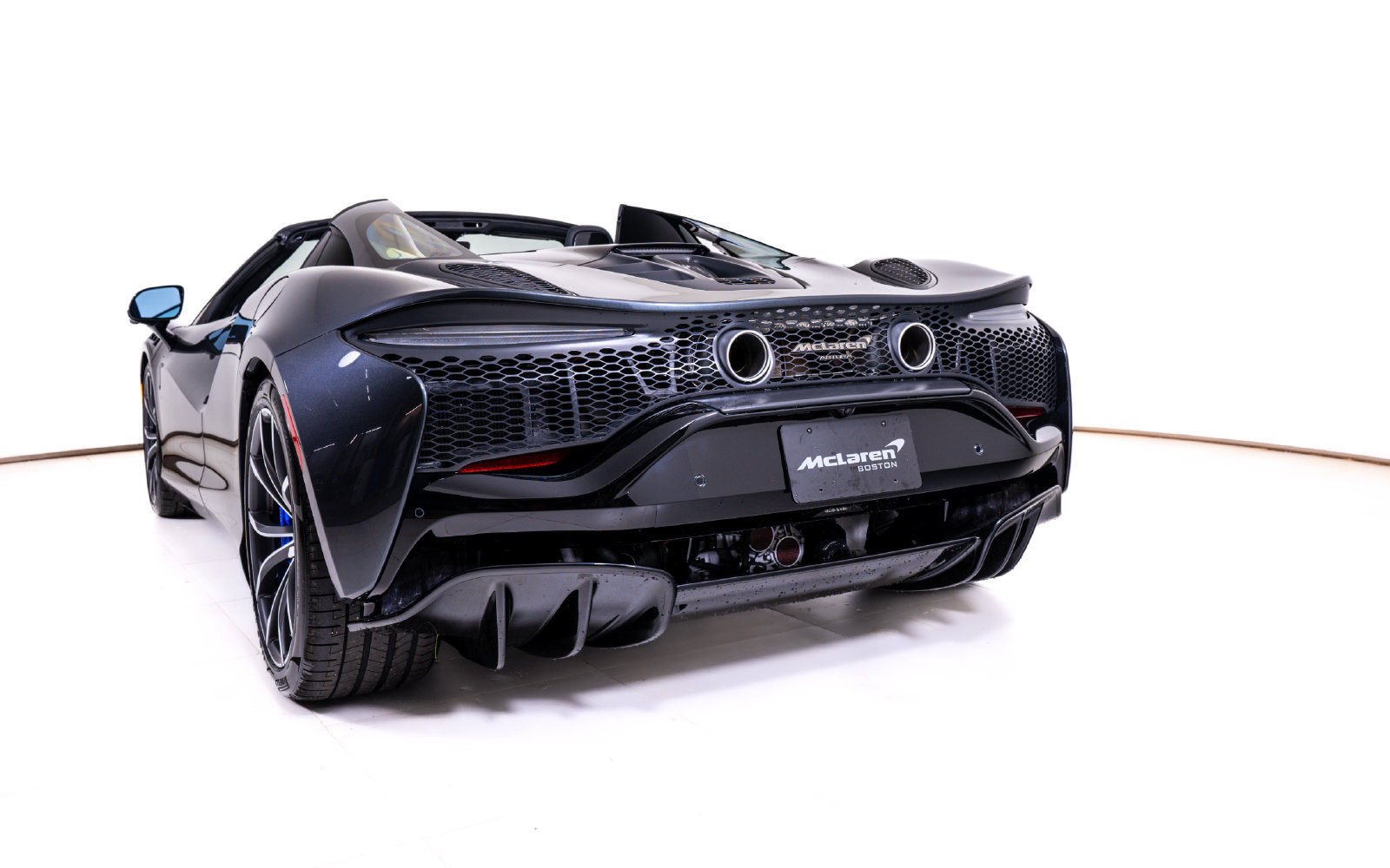 New 2027 McLaren Artura Spider RWD image 14