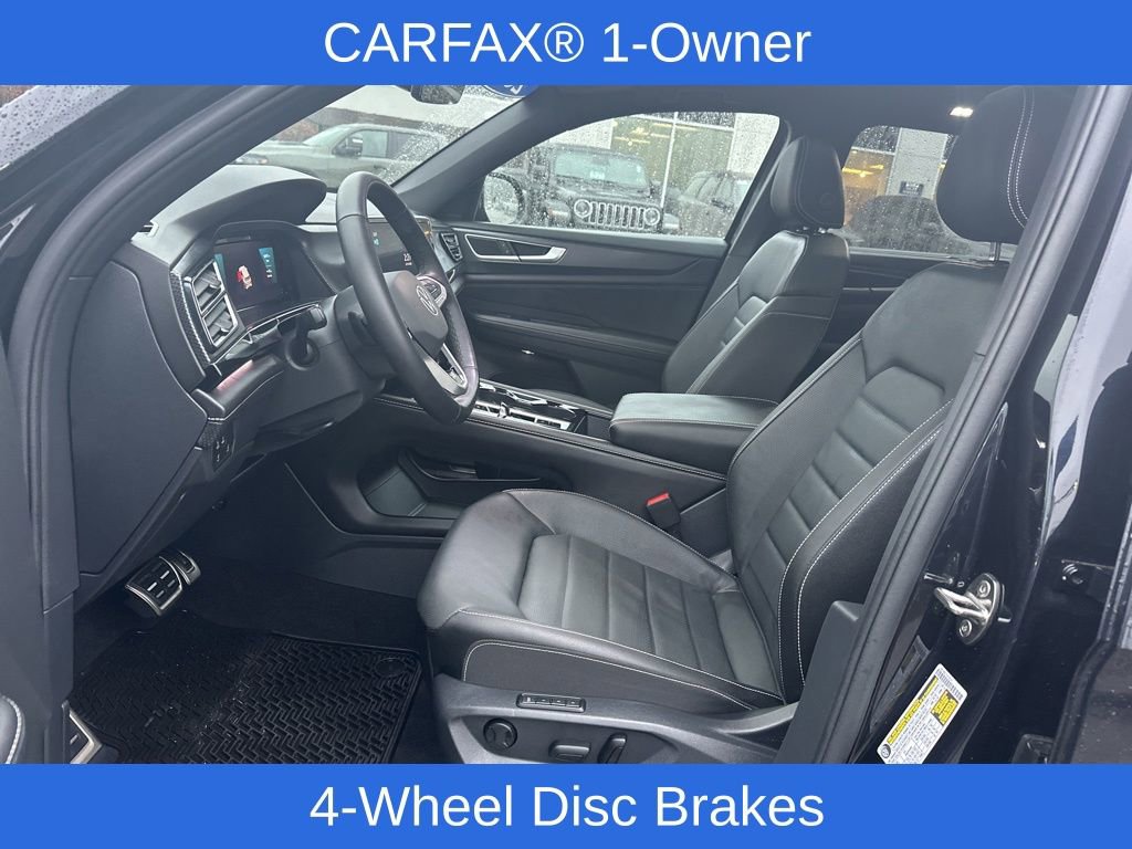 Used 2025 Volkswagen Atlas Cross Sport SEL R-Line image 14