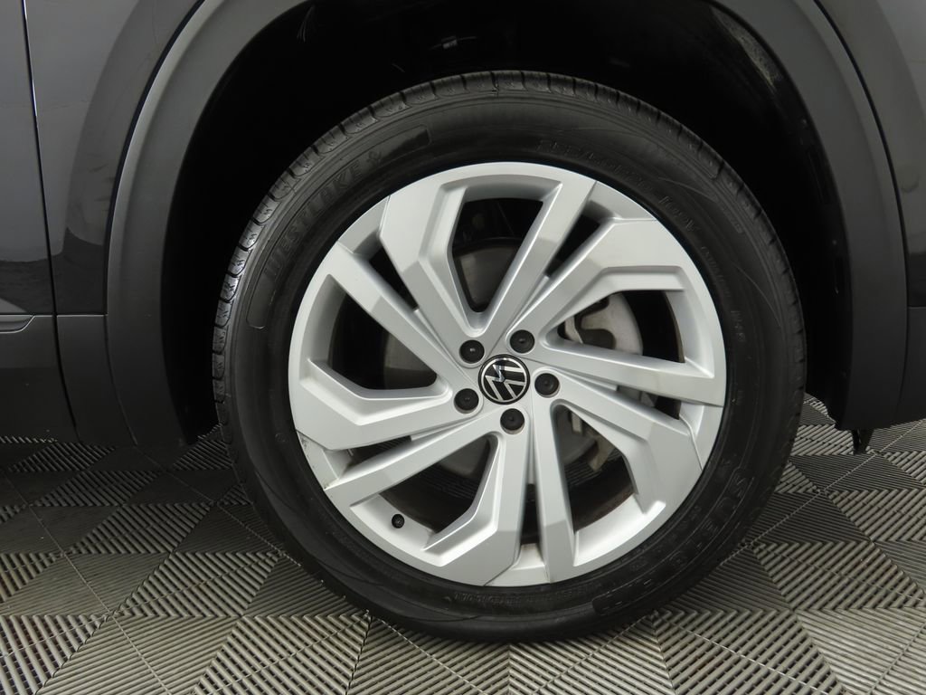 Certified 2023 Volkswagen Atlas SE w/ Panoramic Sunroof Package image 31