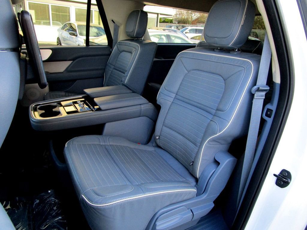 Used 2021 Lincoln Navigator L Black Label w/ Cargo Convenience Package image 17