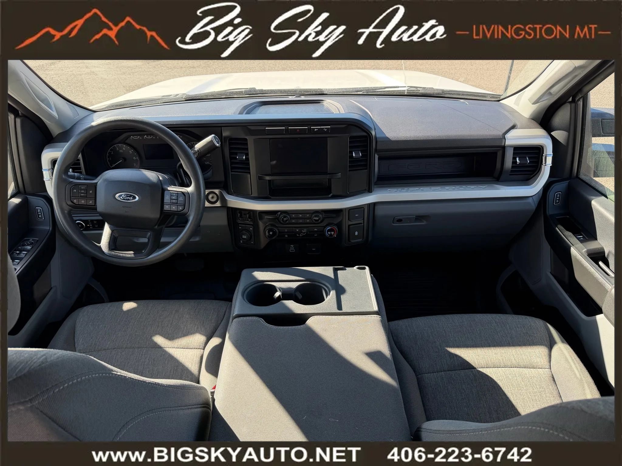 Used 2024 Ford F250 XL w/ XL Chrome Package image 13