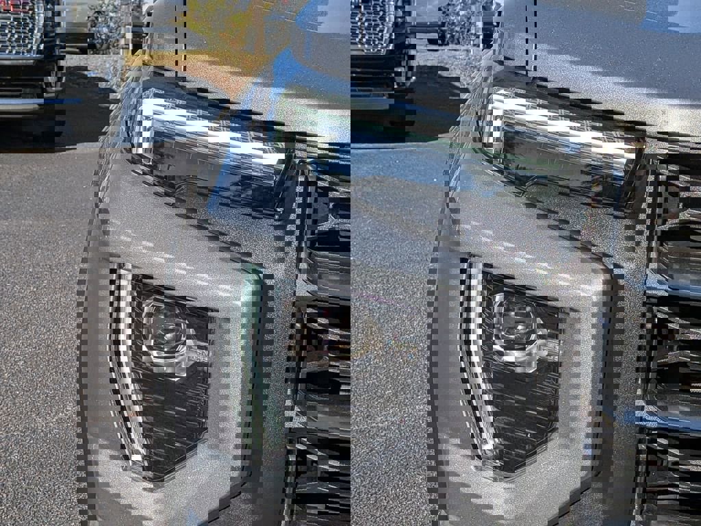 New 2026 GMC Canyon AT4 image 10