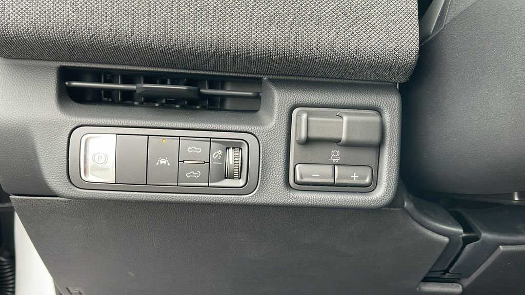 New 2026 GMC Sierra EV Elevation image 24