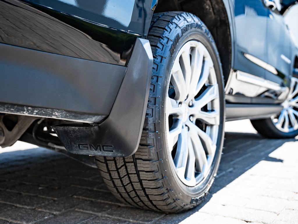 Used 2021 GMC Yukon Denali w/ Denali Premium Package image 54