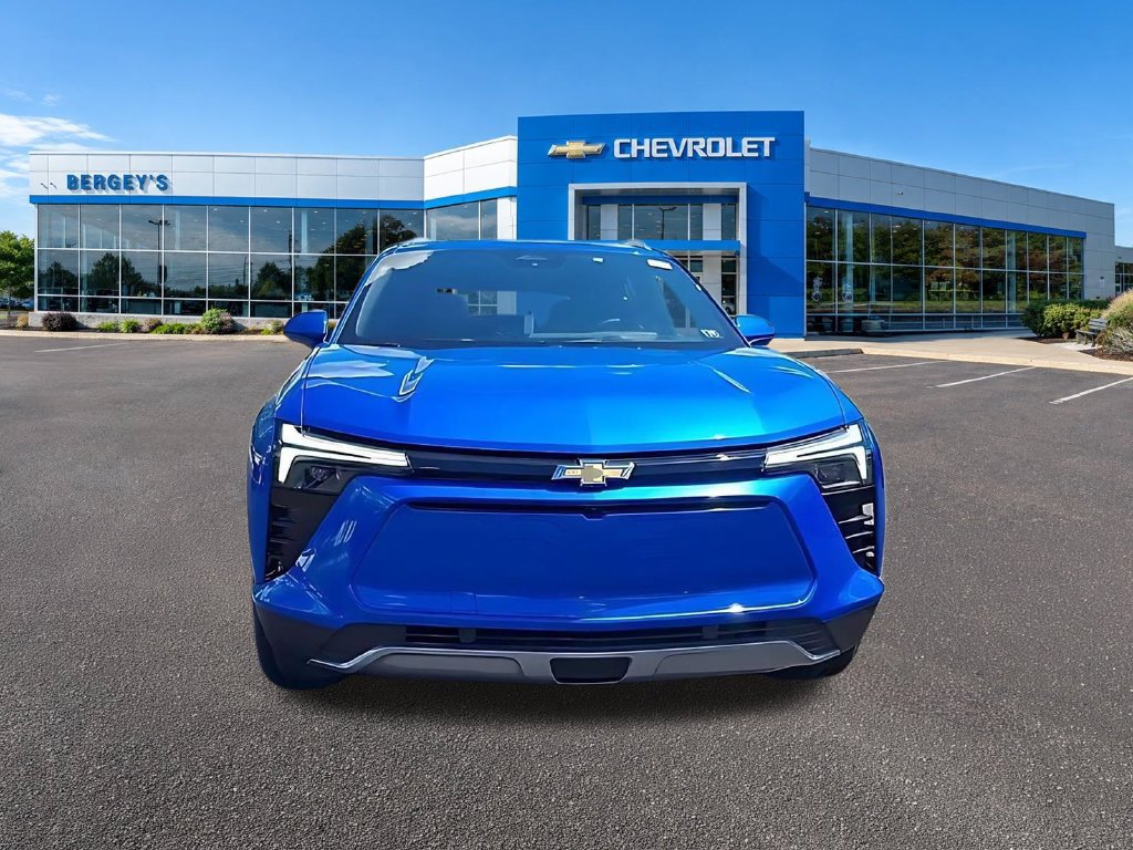 New 2025 Chevrolet Blazer EV LT AWD/4WD image 3