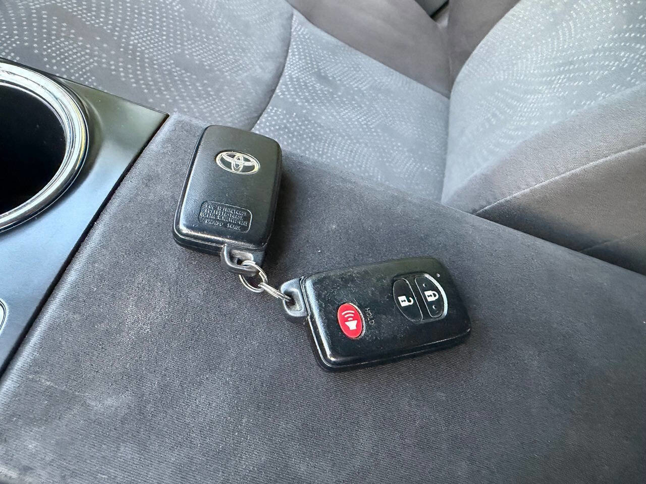 Used 2014 Toyota Prius V Three FWD image 45