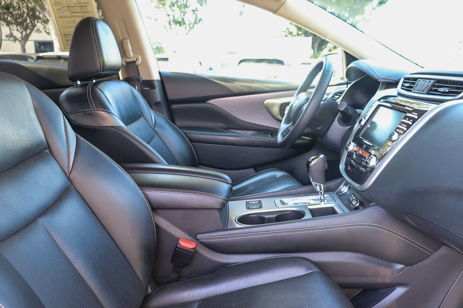 Used 2019 Nissan Murano SL w/ SL Technology Package FWD image 16