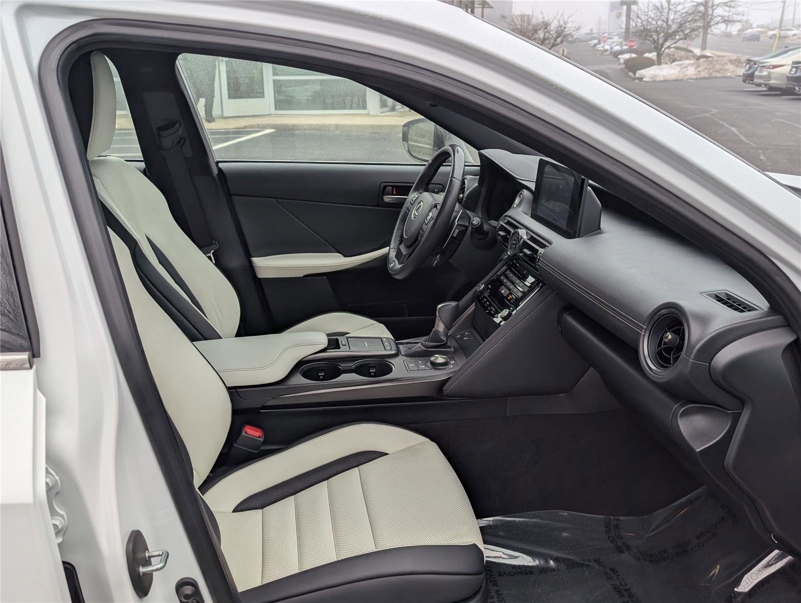 Certified 2023 Lexus IS 350 F Sport w/ Memory Package image 12