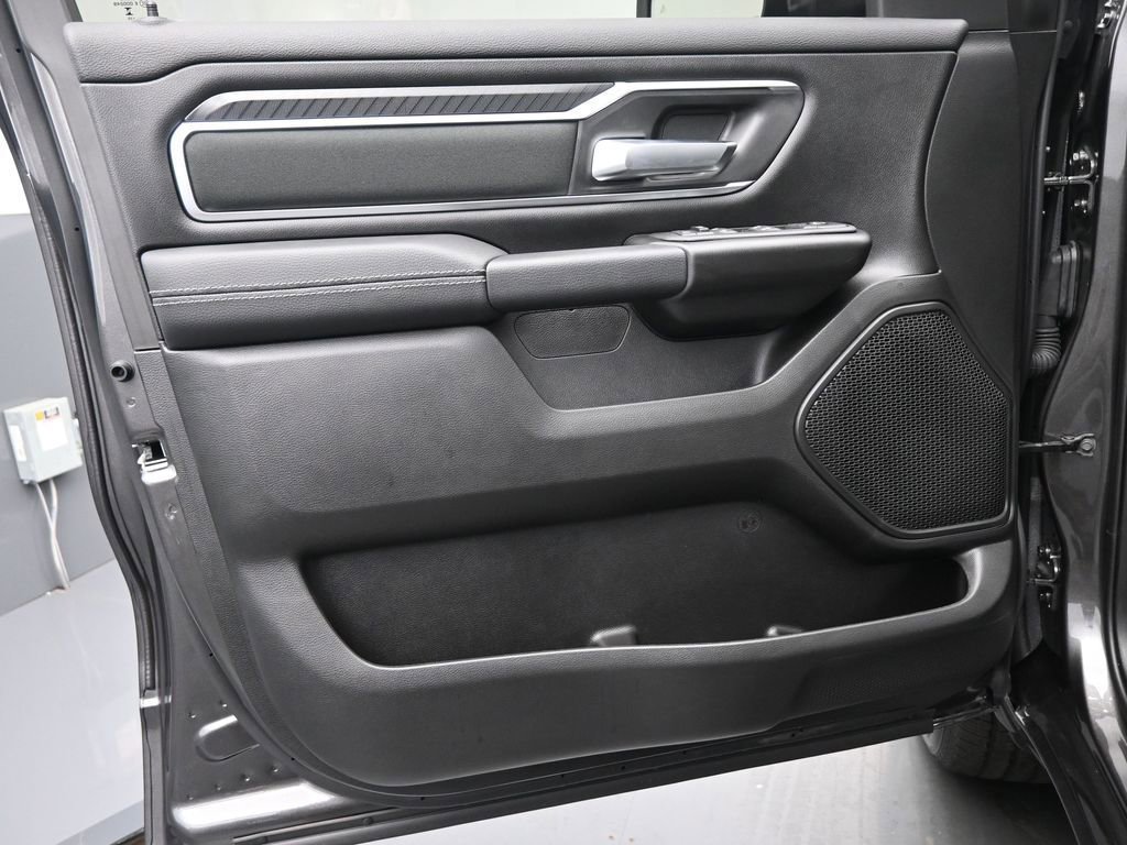 New 2025 RAM 1500 Big Horn image 12