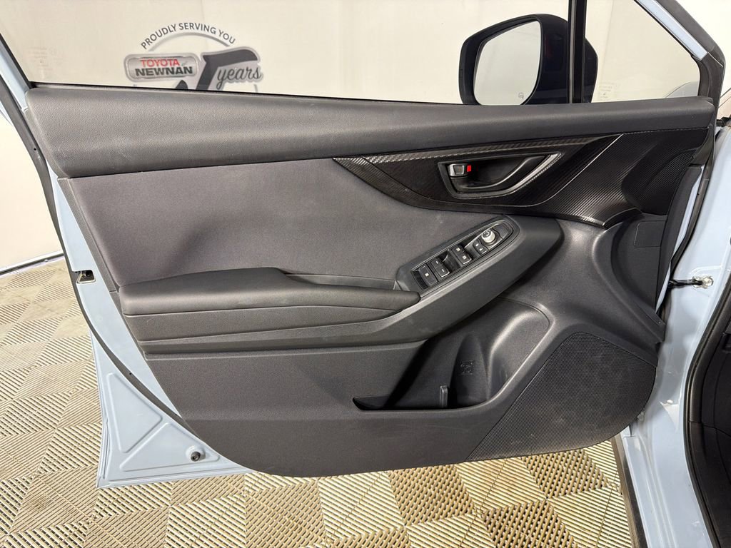 Used 2020 Subaru Crosstrek 2.0i Premium w/ Moonroof Package 2 AWD/4WD image 11