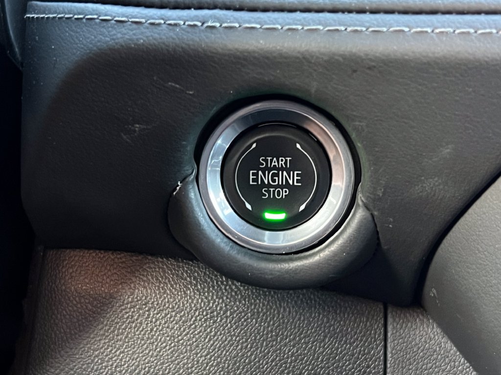 Used 2025 Chevrolet Tahoe LT AWD/4WD image 32
