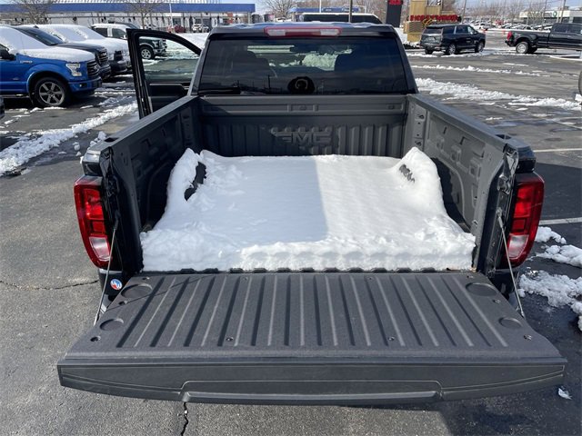 New 2025 GMC Sierra 1500 SLE image 22