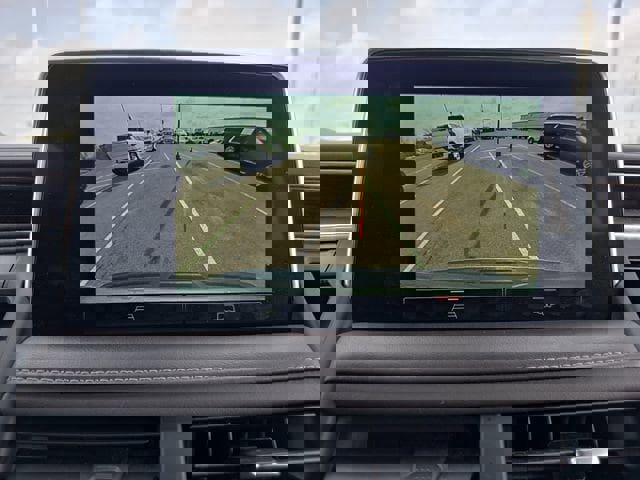 Used 2022 GMC Yukon SLE image 28