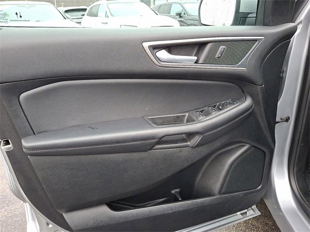 Used 2024 Ford Edge SEL image 12