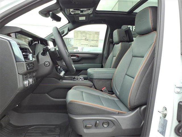 New 2026 GMC Yukon AT4 w/ AT4 Premium Plus Package image 8