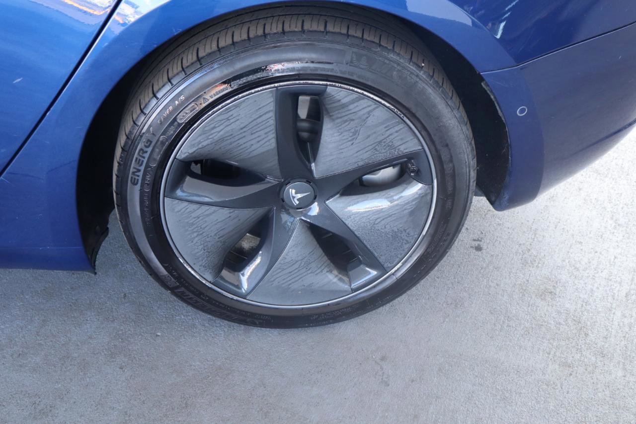 Used 2019 Tesla Model 3 Mid Range image 37